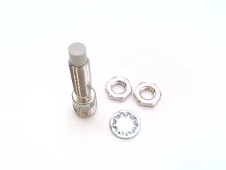 Omron E2E-X4MD1-M1G — Proximity Sensors (image 2)