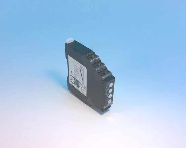 Omron K8DT-AS1CD — Process / Temperature Controllers (image 2)