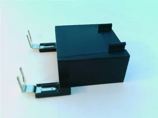Fuji Electric SZ-Z37 — Circuit Breaker Accessories (image 2)