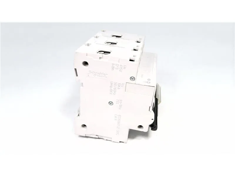Schneider Electric A9N18367 (image 3)