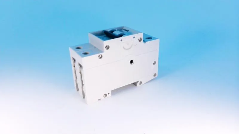 Siemens 5SX2250-6 — 2-Pole MCB (DIN Rail) (image 2)