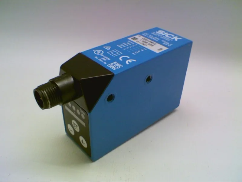 SICK CS81-P3612 — Photoelectric Sensors (image 2)