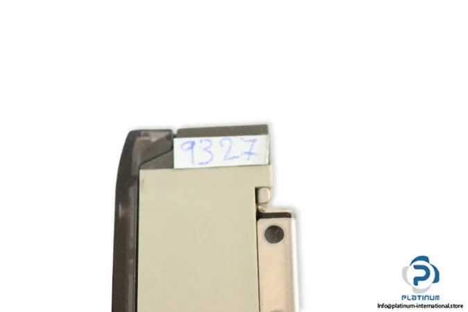 Omron E3X-A21 — Photoelectric Sensors (image 4)