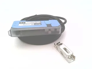 SICK WLL190T-2M432 — Photoelectric Sensors (image 2)