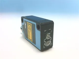 SICK WL100L-F2131S01 — Photoelectric Sensors
