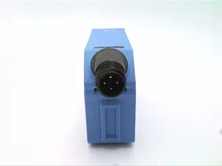 SICK RAY26P-24162330A00 — Photoelectric Sensors (image 2)