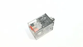 Omron MKS2PINDC24
