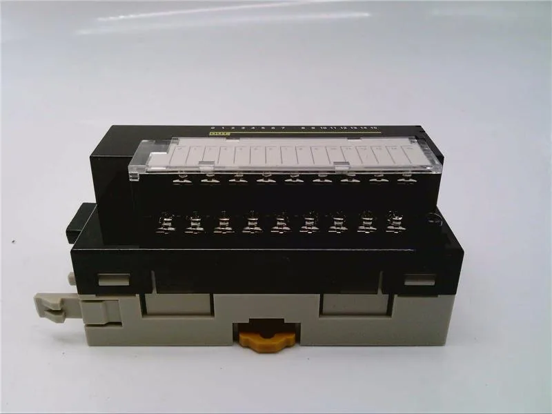 Omron XWT-OD16-1 — PLC I/O & Expansion Modules (image 2)