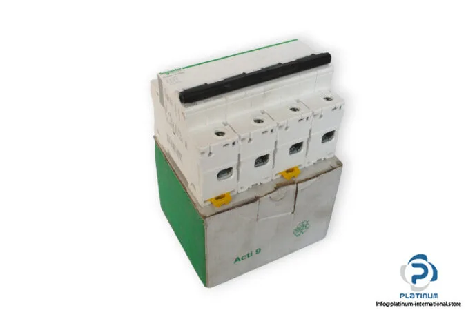 Schneider Electric A9N18374 (image 3)