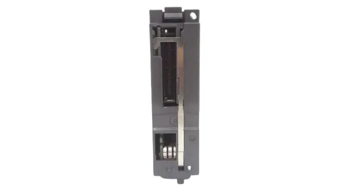 Mitsubishi Electric Q01UCPU — PLCs (Programmable Logic Controllers) (image 3)