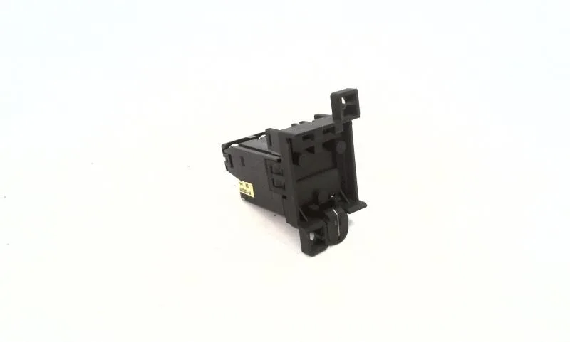 Fuji Electric AHX503-M — Fuses & Fuse Holders (image 2)