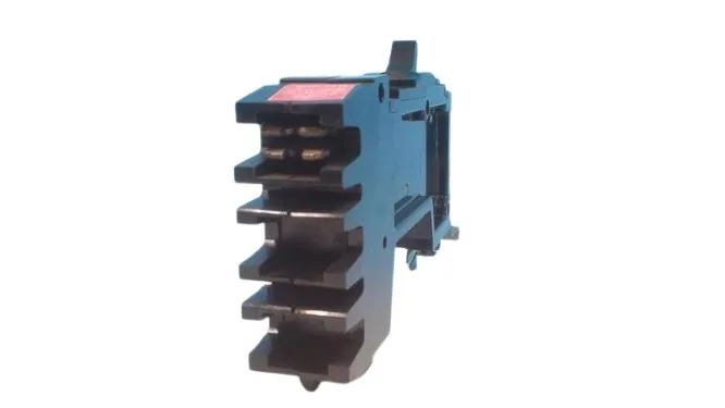 Schneider Electric FY14030A (image 5)