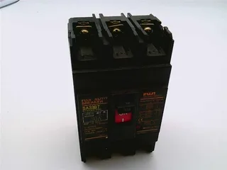 Fuji Electric SA33BT30A — Molded Case Circuit Breakers (MCCB) (image 2)