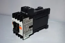 Fuji Electric 1RH4401 — Contactors