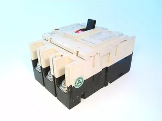 Mitsubishi Electric NF125-HV3P40A — Molded Case Circuit Breakers (MCCB) (image 3)
