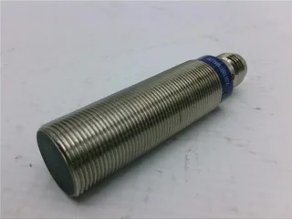 Schneider Electric XS2M18PB370D — Proximity Sensors (image 2)