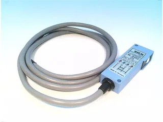 SICK WL9-P13 — Photoelectric Sensors (image 3)