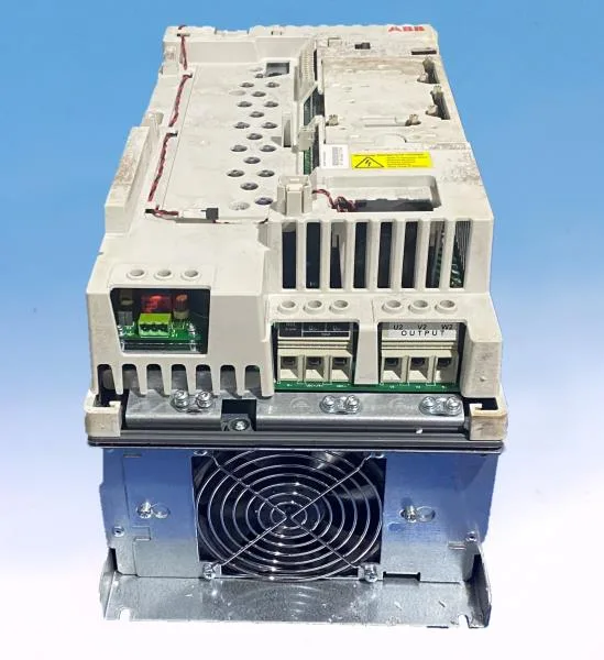 ABB ACS800-104-0030-5+Q950 — AC Drives (VFD) (image 4)