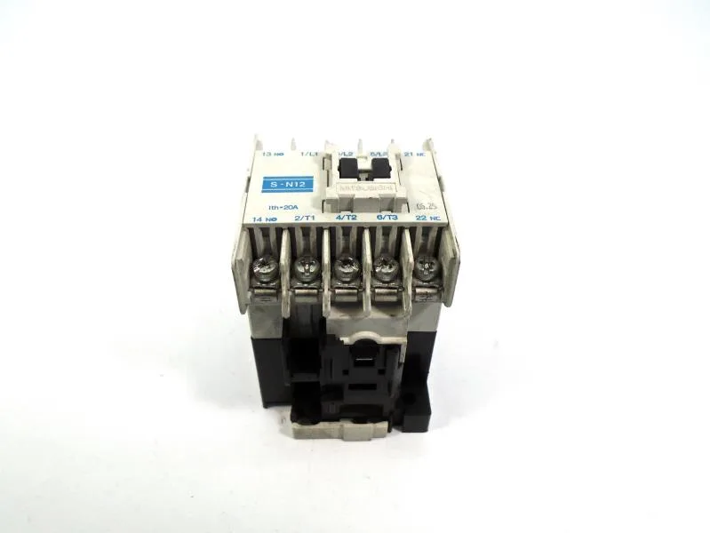 Mitsubishi Electric S-N12AC220V — Contactors (image 4)