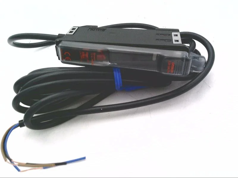 Omron E3X-CIF11 — Photoelectric Sensors