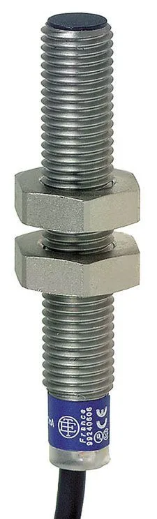 Schneider Electric XS1M08MA230L1 — Proximity Sensors (image 3)
