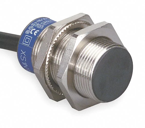 Schneider Electric XS1N18PA349D — Proximity Sensors