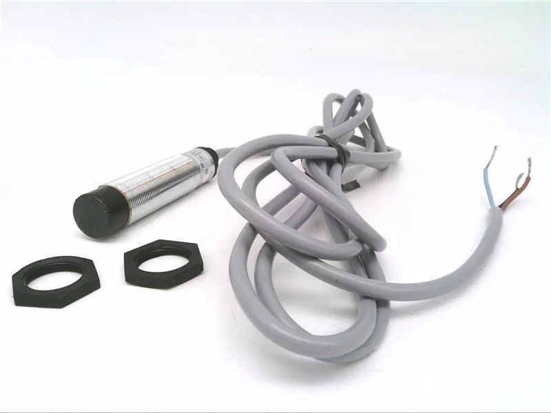 Schneider Electric XSA-H08713 — Proximity Sensors (image 3)
