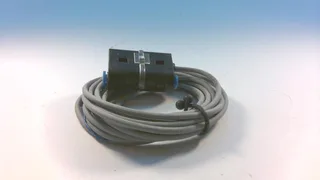 Festo SDE5-V1-O-Q4-P-K — Pressure Sensors (image 2)