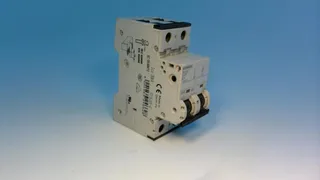 Siemens 5SY6201-8
