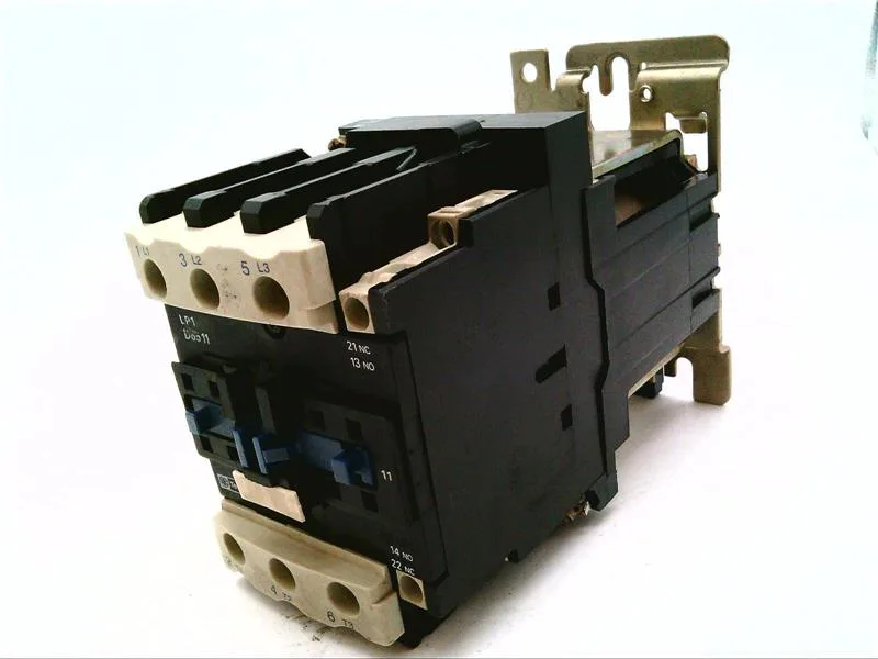 Schneider Electric LP1D6511BD — Contactors