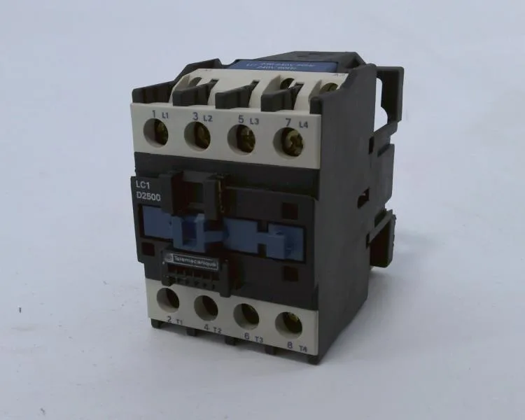 Schneider Electric LC1D25004U7 — Contactors