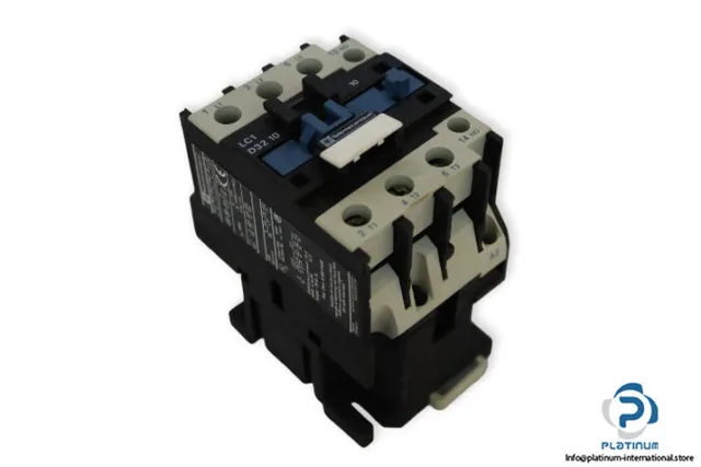 Schneider Electric LC1 D3210M7 — Contactors