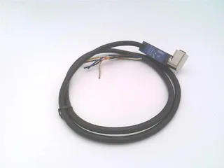 Schneider Electric XCMD2101L1 — Limit Switches