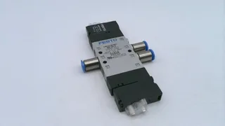 Festo CPE10-M1BH-5JS-QS-6 — Solenoid & Directional Valves