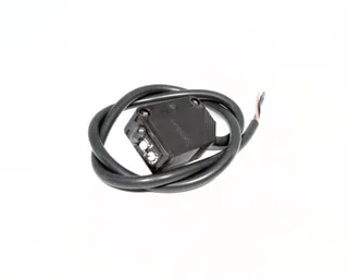 Omron E3Z-D82 0.3M — Photoelectric Sensors (image 4)