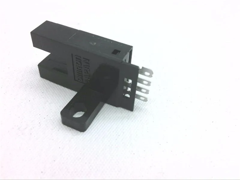 Omron EE-SX472 — Photoelectric Sensors (image 2)