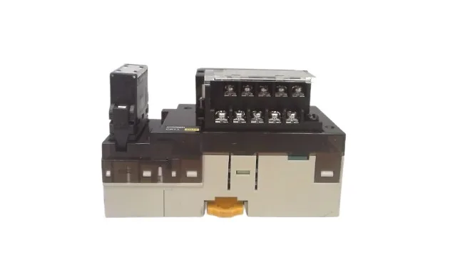 Omron CRT1-ROS08 — Digital Output Modules (image 3)