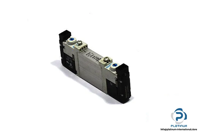 Festo VUVG-B10A-B52-ZT-F-1P3 — Solenoid & Directional Valves (image 3)