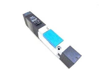 Festo MTH-5/3E-7,0-S-VI — Solenoid & Directional Valves (image 2)