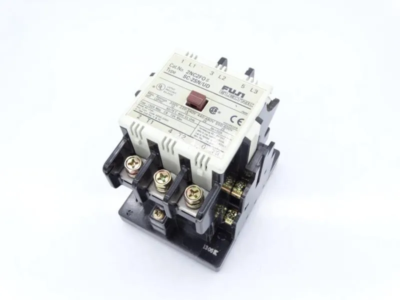 Fuji Electric 2NC2F0222 — Contactors