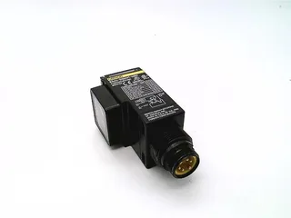 Omron E3JU-D2M4T-MN1