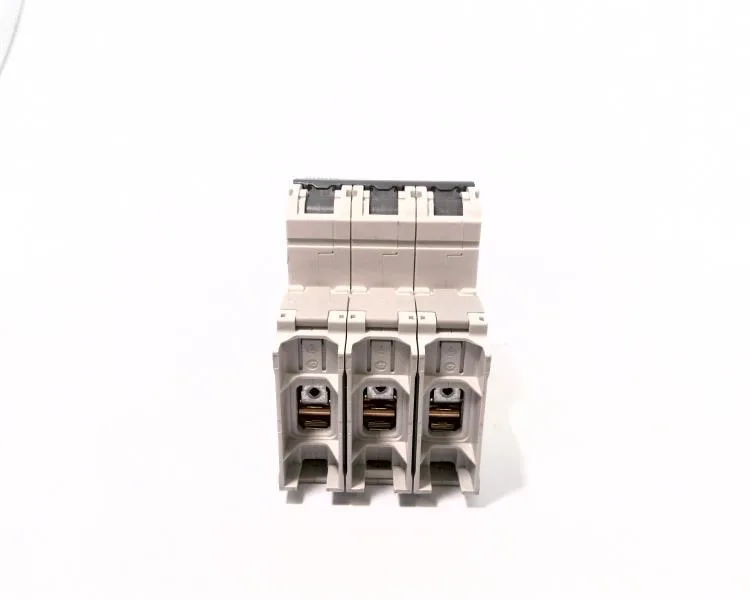 Siemens 5SJ4310-8HG41 — 3-Pole MCB (DIN Rail) (image 5)