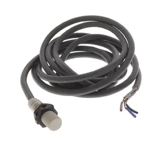Omron E2F-X2E2 — Proximity Sensors
