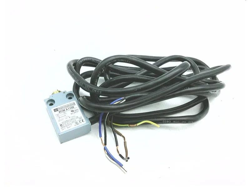 Schneider Electric XCM-A1103 — Limit Switches (image 2)