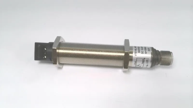 SICK VTE18L-4N344 — Photoelectric Sensors