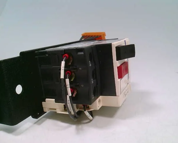 Schneider Electric GV2ME076 (image 2)
