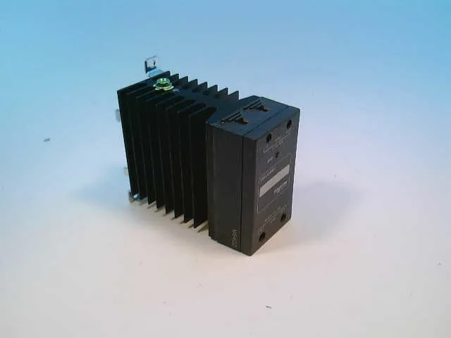 Schneider Electric SSM1A445BD — Fuses & Fuse Holders (image 5)