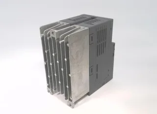 Mitsubishi Electric FR-E720-030SC-NA — AC Drives (VFD) (image 3)