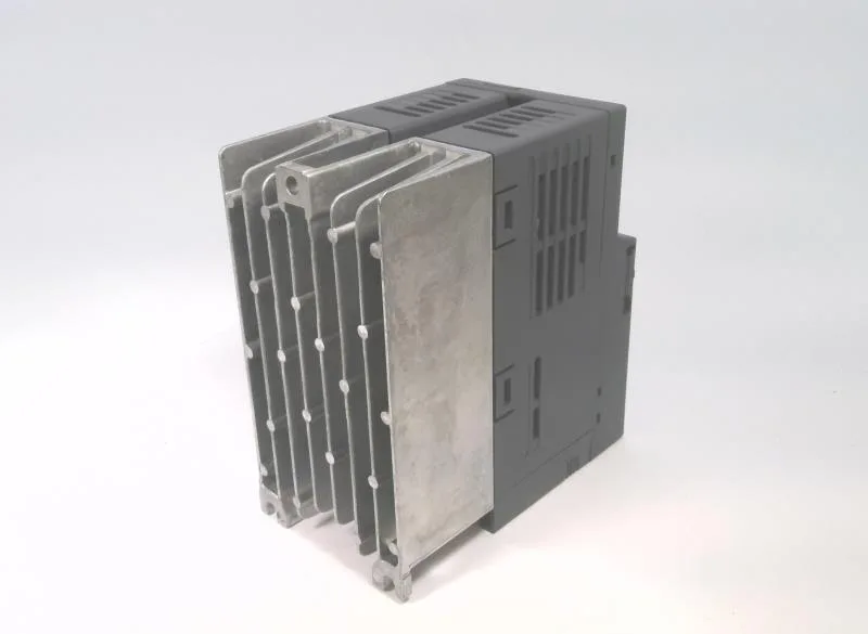 Mitsubishi Electric FR-E720-030SC-NA — AC Drives (VFD) (image 3)