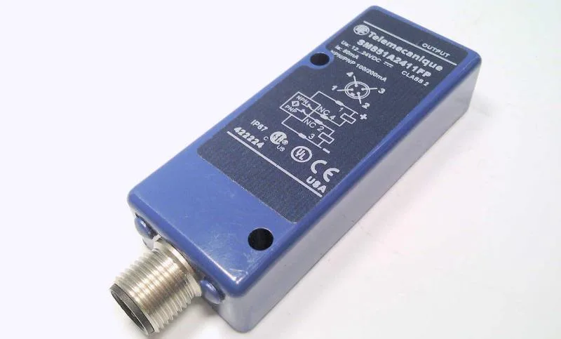 Schneider Electric SM851A2411FP — Photoelectric Sensors (image 2)